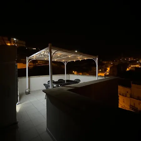 Ferienhaus Amuni In Terrazza *